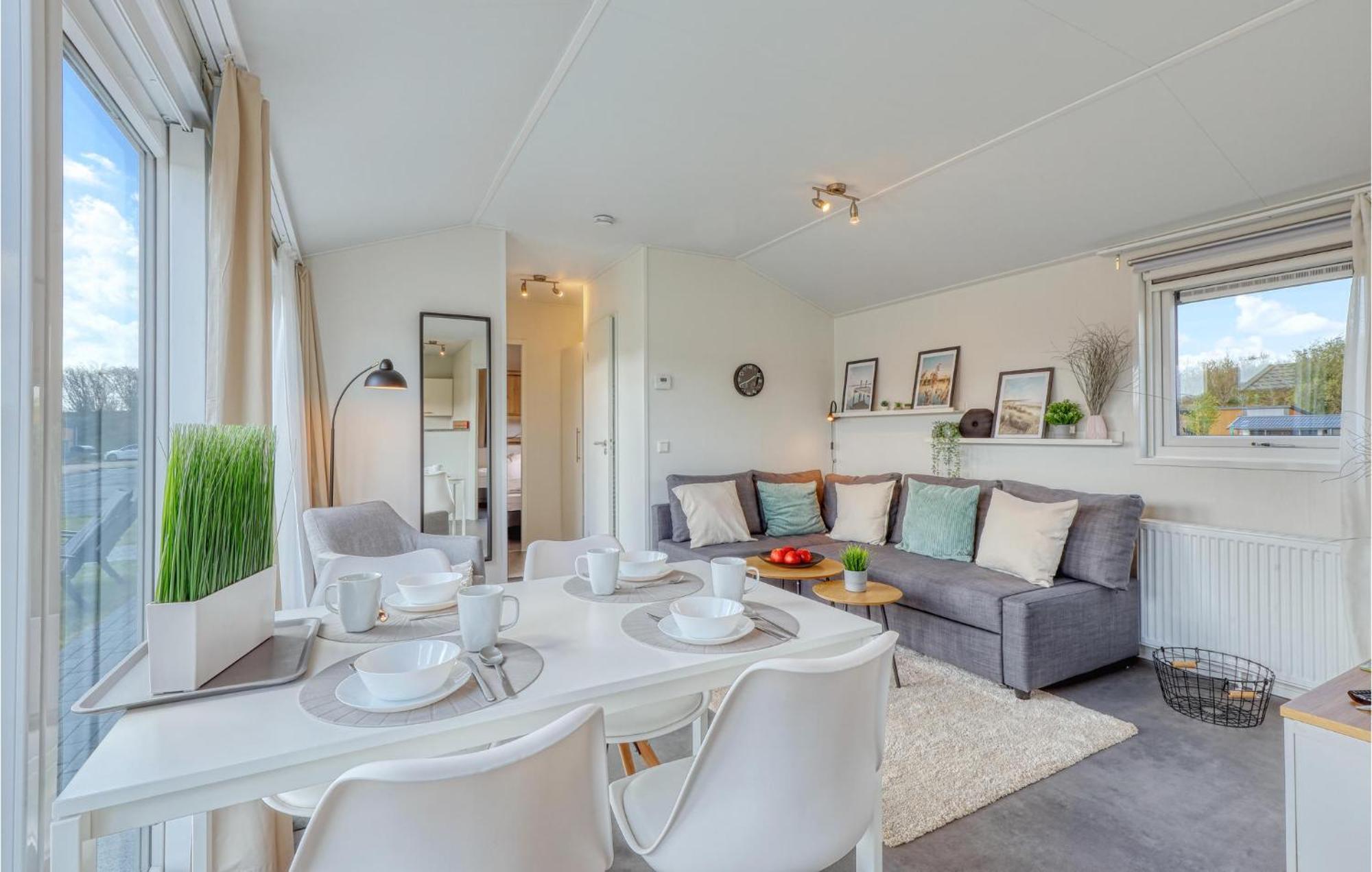 Lovely Home In Suesel With House A Panoramic View Susel Exteriör bild